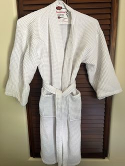 Pool Robes- Bulk Lot Medium & Large