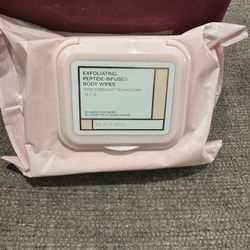 BeautyBio Exfoliating Peptide-Infused Body Wipes