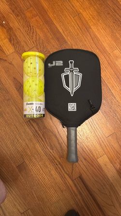 Honolulu Pickleball paddle