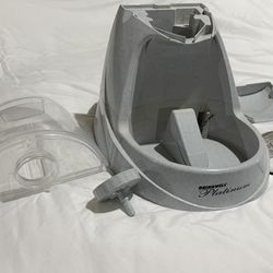 “DrinkWell Platinum” Pet Water Fountain