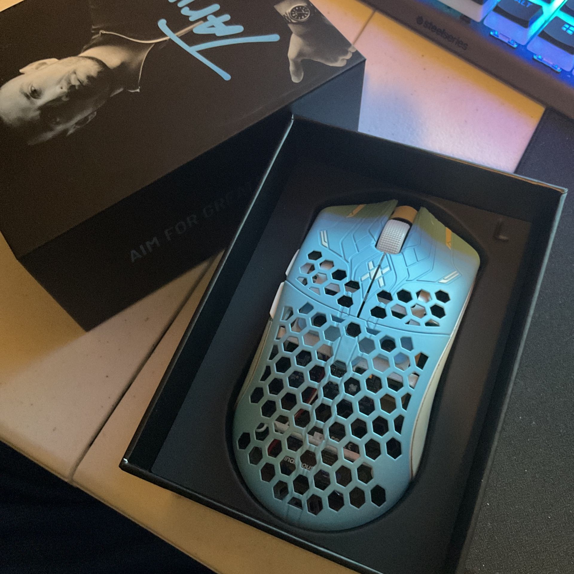 finalmouse ultralight x pro tarik Mサイズ Finalmouse UltralightX
