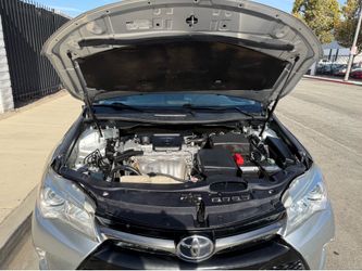 2017 Toyota Camry se sport