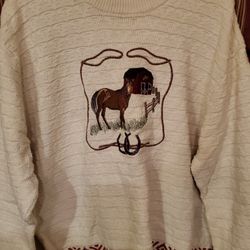 Barn & Equine Themed/ Vintage/knit Sweater/Cabela's