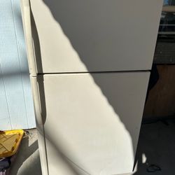 Kenmore regular Size Refrigerator $120