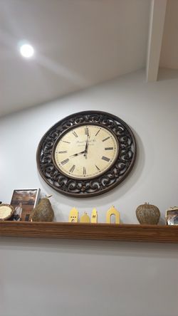 Big wall clock