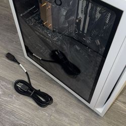 gaming computer 