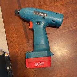 Makita  9.6 Impact Drill