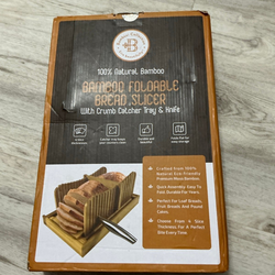 Bamboo foldable bread slicer