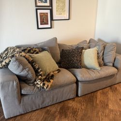 Modern Cozy Gray Sectional Couch – Deep Seats 