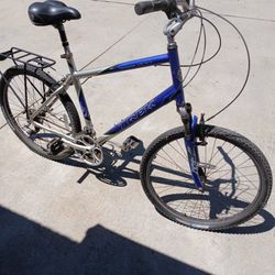 Trek Navigator 200 Bike