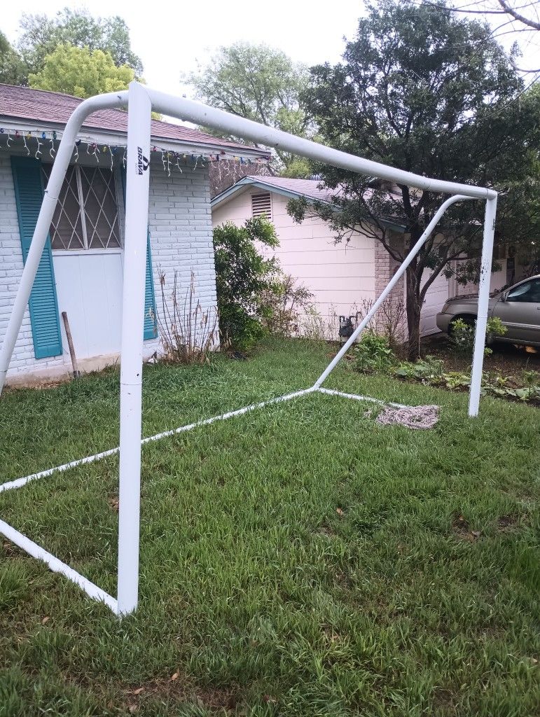 Brava Soccer Goal