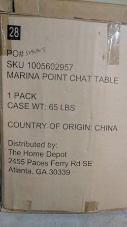 Outdoor chat table