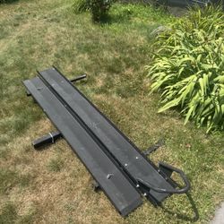Haul-Master 600 LB Motorcycle Carrier