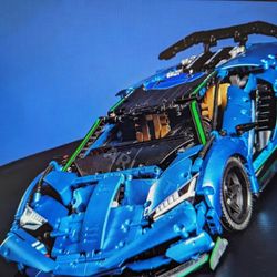 Nuevo Deportivo Azul, Tipo Lego Técnico, 1,922 Piezas, Escala 1/10