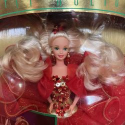 NEW Vintage BARBIE DOLL HAPPY HOLIDAY SPECIAL EDITION 1993 ‼️ BOX DAMAGED ‼️ Price Is FIRM ‼️ See HUGE Collection ALL MUST GO ‼️ See Pictures ..