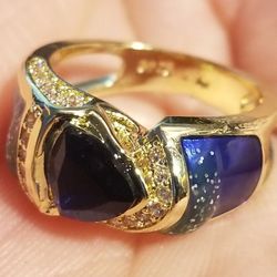 Gorgeous Women's Vintage designer Sapphire Opal Ring Size 6