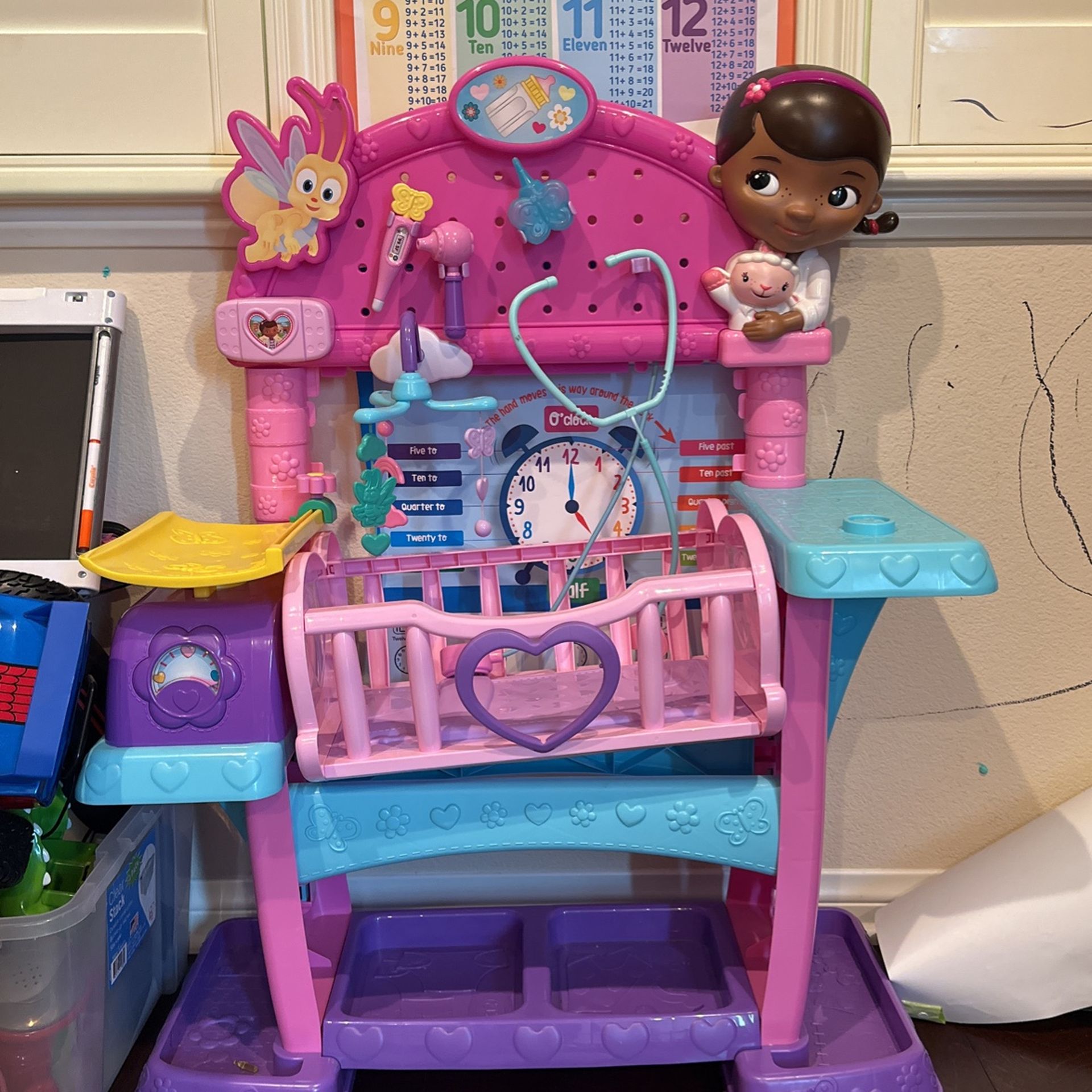 Doc McStuffins All In One Baby Nursery Crib Toy With Accessories