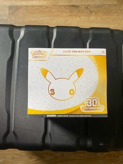Pokémon TCG 30th Celebration Elite Trainer Box