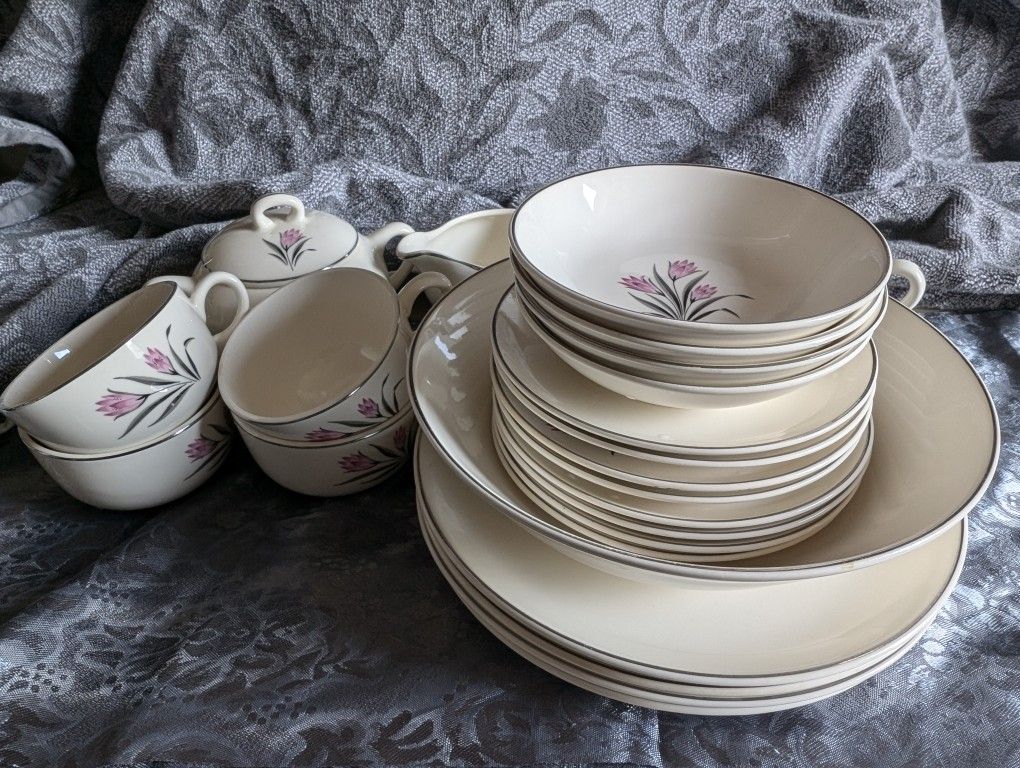 Grantcrest "Pink Crocus" Fine China