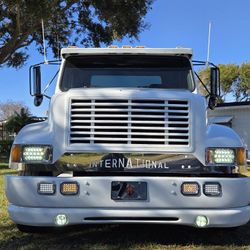 95 International 4700