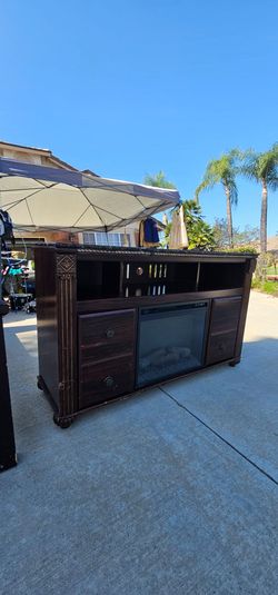Mueble para TV con calenton