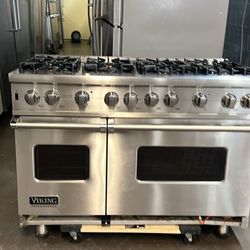 Viking 48”Wide Gas Range Stove 8Burners And Viking 48”Wide Range Good Set 