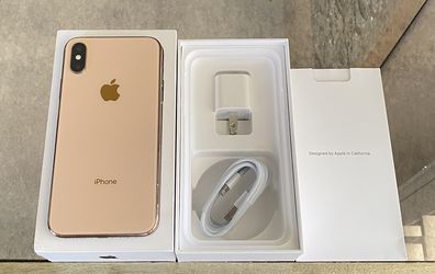 Gold iPhone XS 64gb. Internationally Unlocked For USA Or Any Country. Hablo Español Amigos ❗️