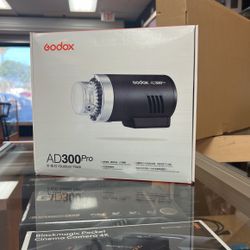 Godox AD300 Pro 