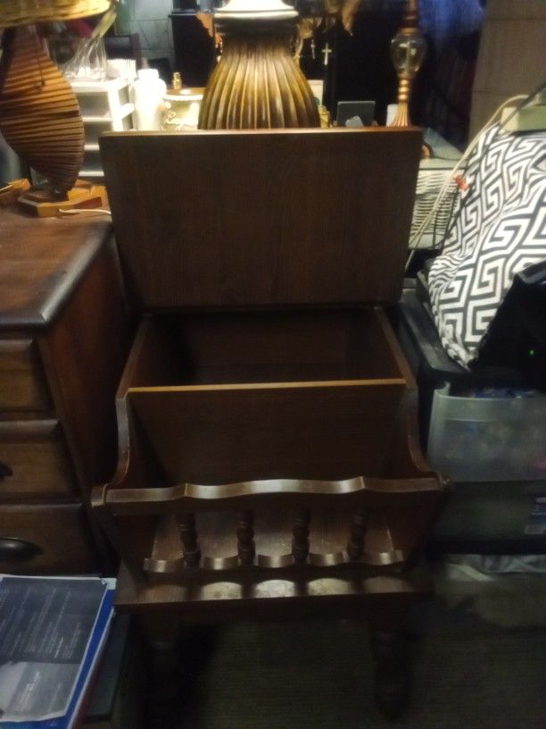 Very Sturdy Old School End Table With Storage