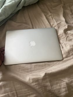 MacBook Air + Charger
