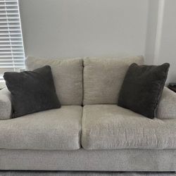 Like New Ashley Soletren Couch And Loveseat 