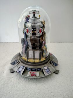 COLLECTOR NIB 1998 Lost in Space B-9 Robot – Franklin Mint