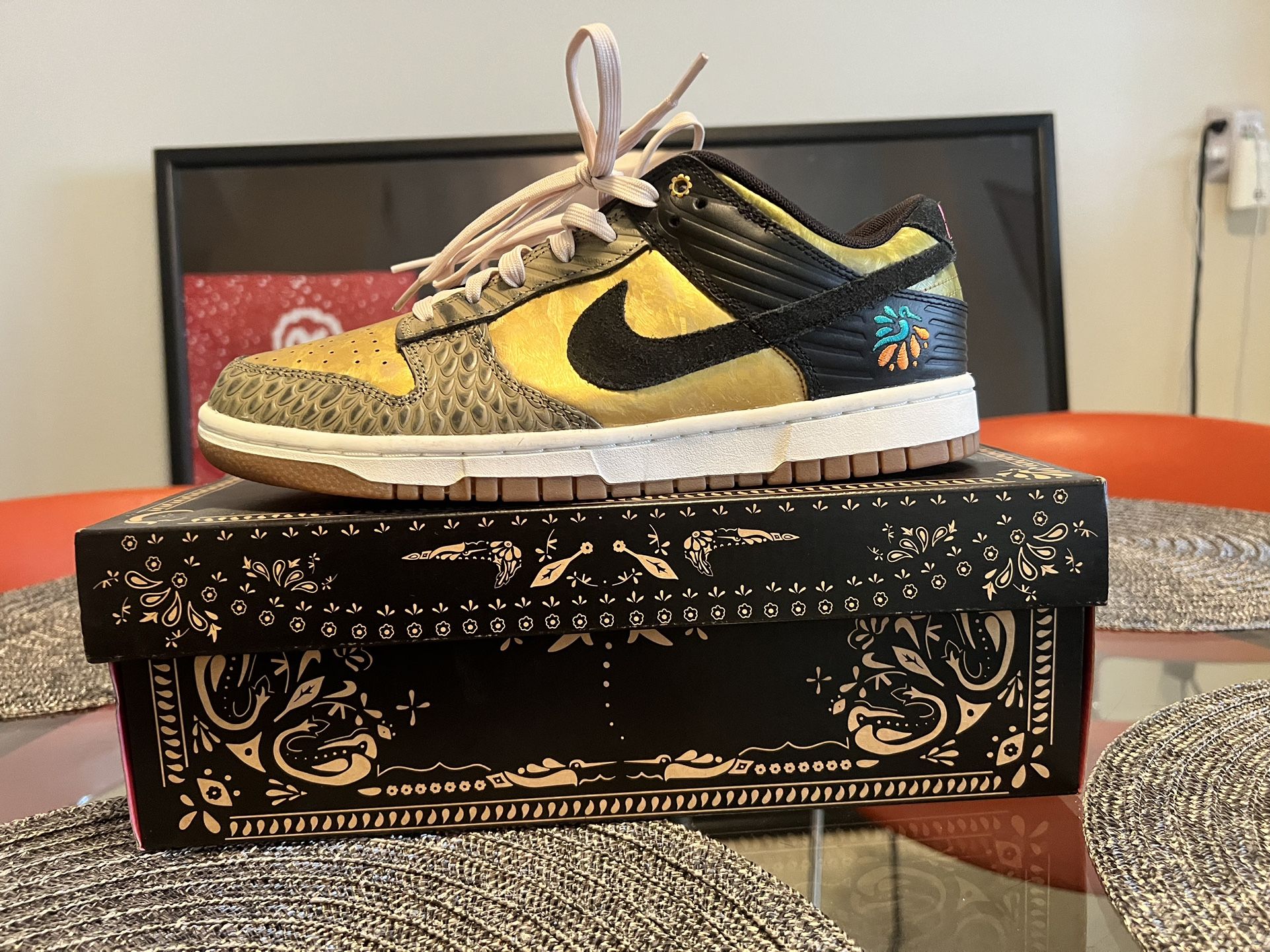 Nike Dunk Dia De Muertos Quickstrike SB Supreme