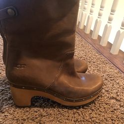 Brown Leather Ugg Boots 