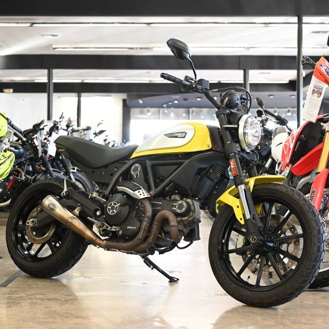 2015 DUCATI SCRAMBLER ICON