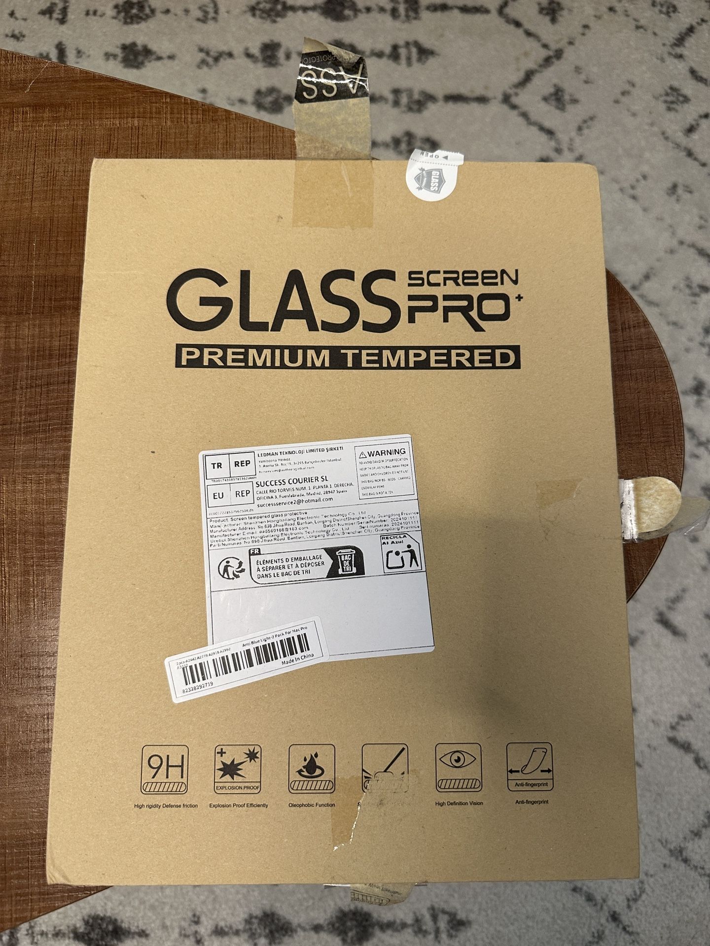 MacBook Pro M4 14 Inch screen Protector 