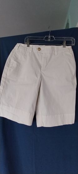Womens White Shorts, Size 8