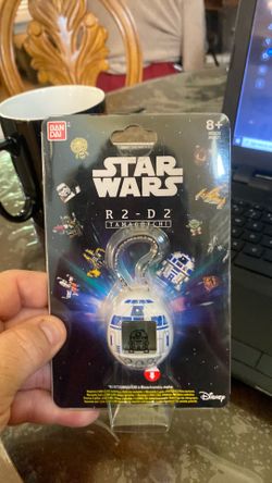 Bandai Star Wars R2-D2 Tamagotchi