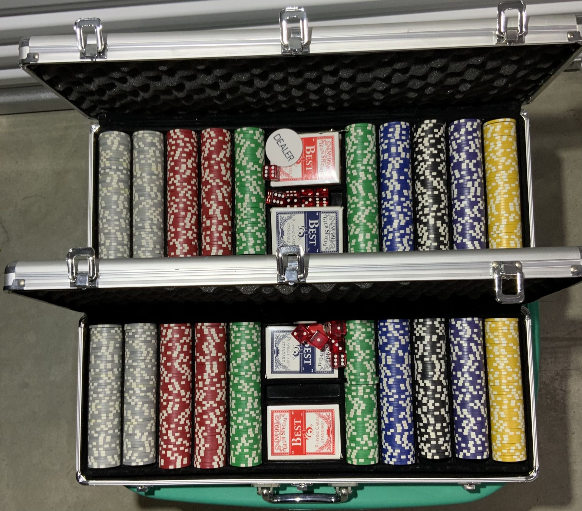 2x Full Clay 500pc. Poker Chip Sets ($150 For Both Or $100each) OBO