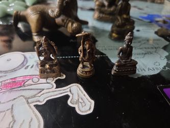 Vtg brass figures 3 mini and 1 small 1 med lrg 1 bigger