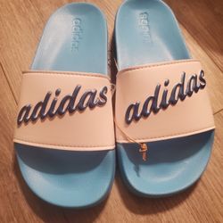Adidas  women's size 5