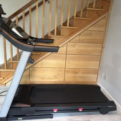 Treadmill 