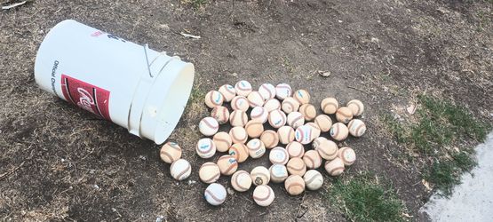 Baseball balls