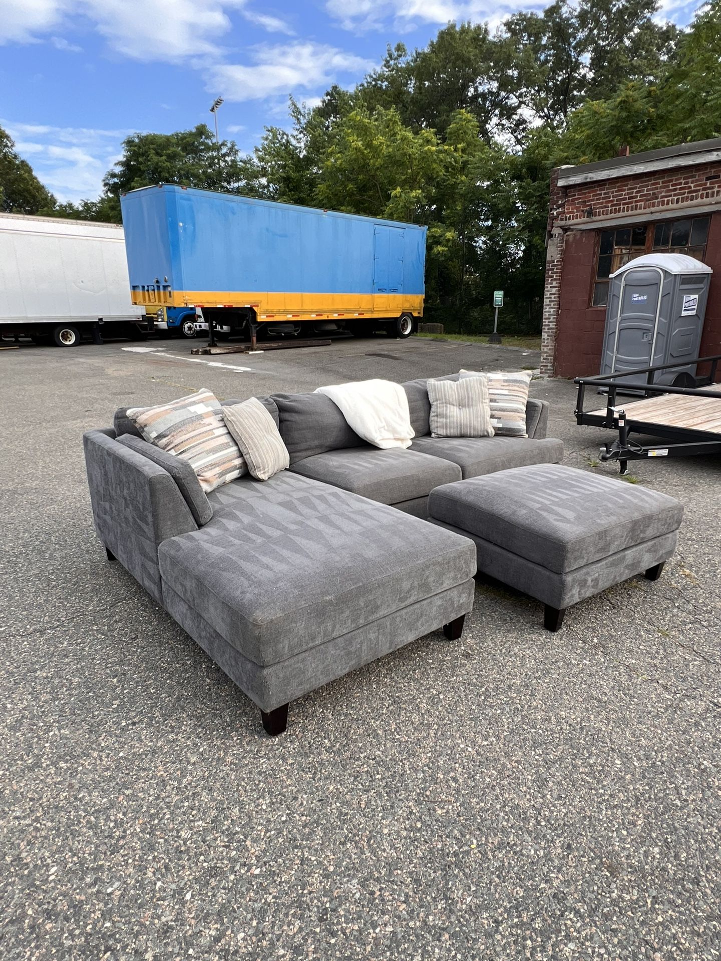 Grey Fabric Sectional Couch Left Chaise (Delivery Available)