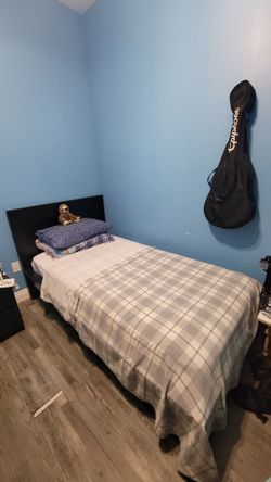 IKEA Malm Bed Frame -USED-