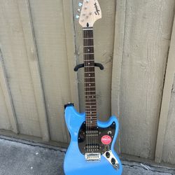 Squire Sonic Blue Mustang HH by fender
