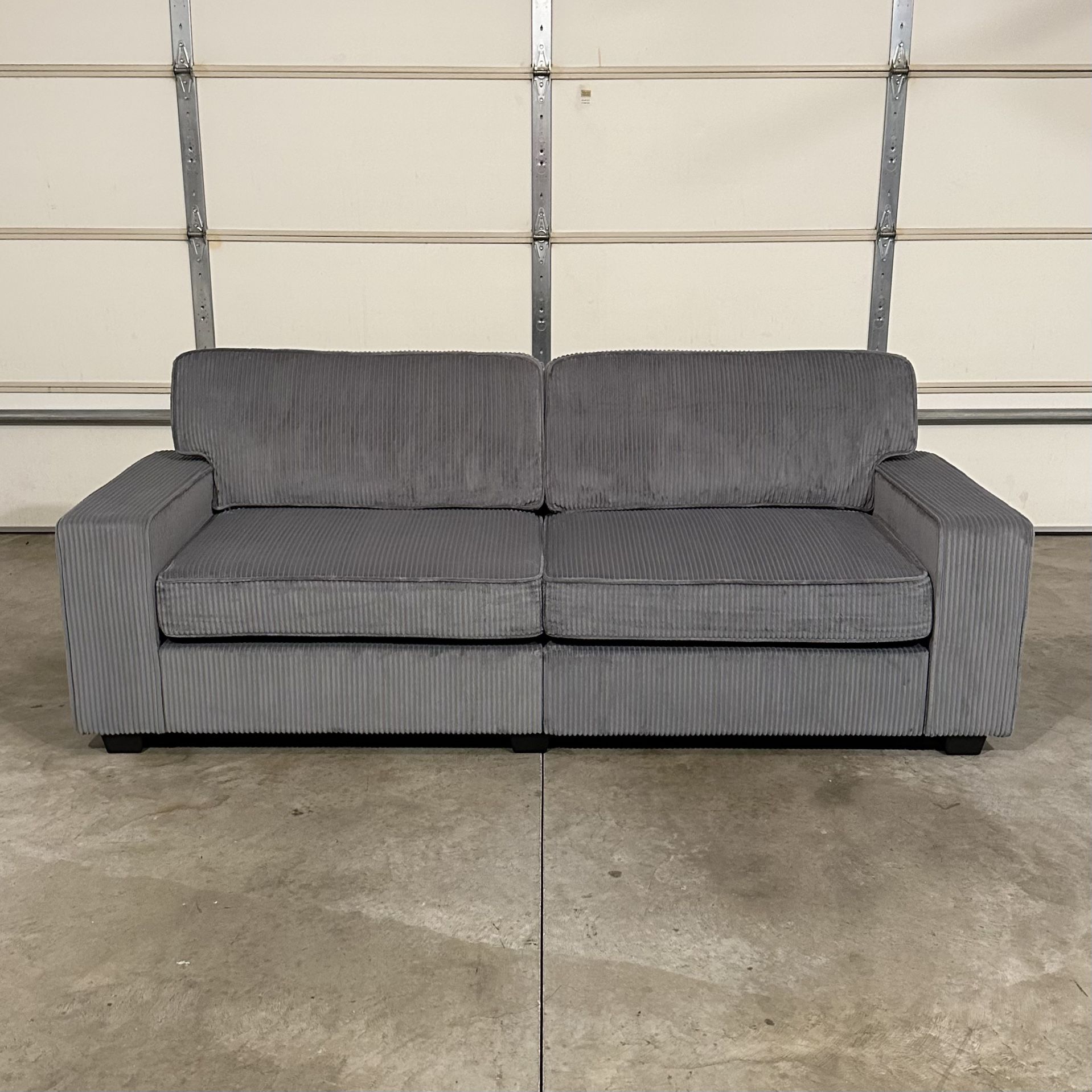 New Gray Sofa / Couch with USB Ports and Storage Pockets (Delivery Available)