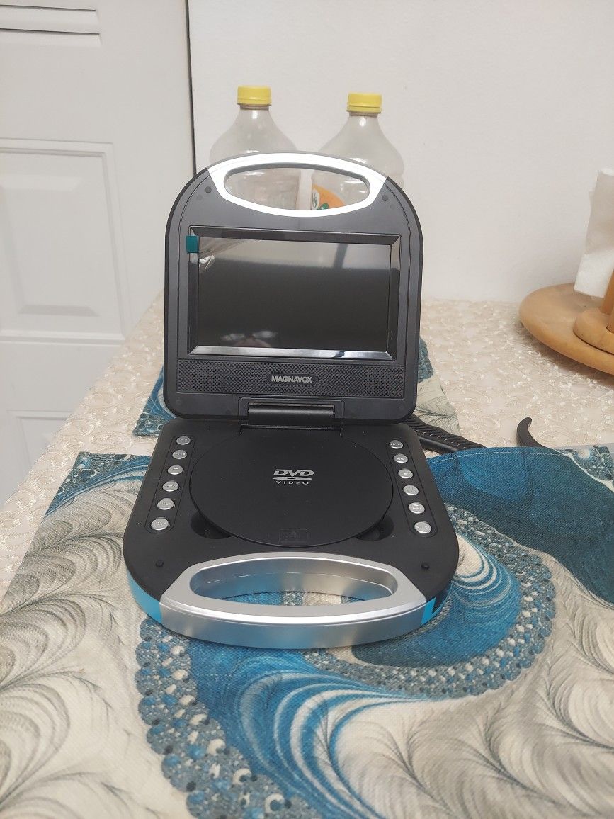 Portable DVD Player 