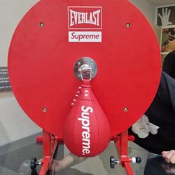 Supreme 