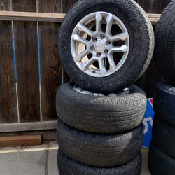 18 Inch OEM Chevy Rims With Tires